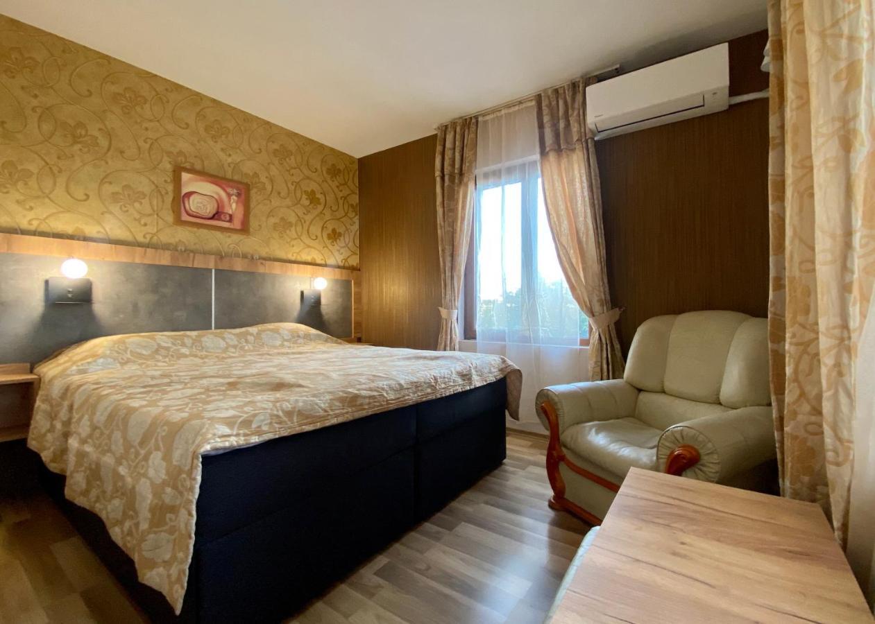 Hotel Toro Negro 골든샌드 외부 사진